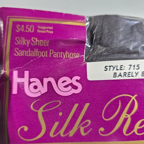 Hanes Silk Reflections Sandalfoot Barely Black Pantyhose Size EF Nylon Spandex - Picture 2 of 4